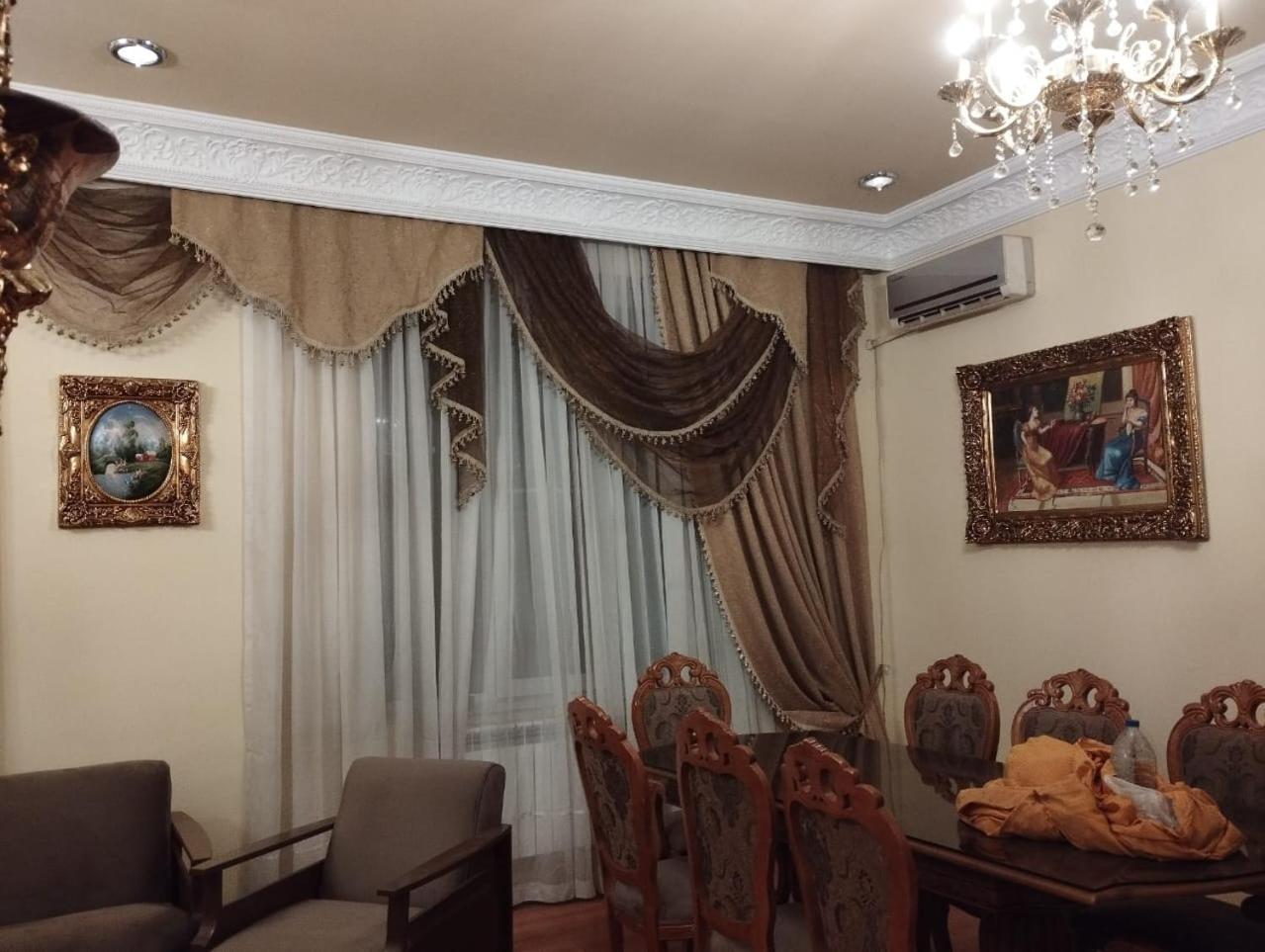 28 Maj Street Neft Akademia 3 Bedrooms Баку Экстерьер фото